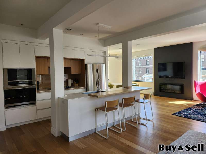 1 BEDROOM/1 PULLOUT/OFFICE/ 1 BATH 