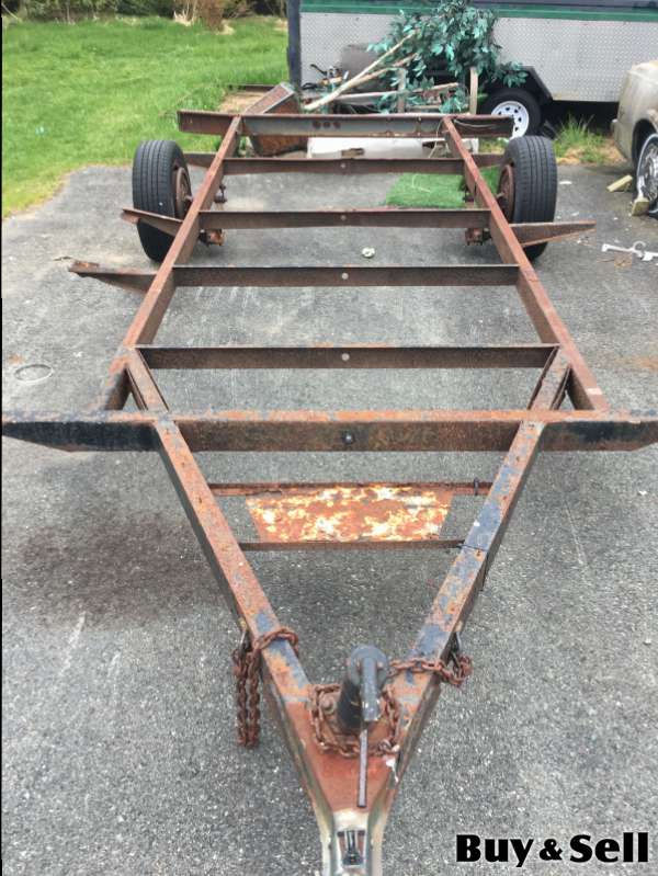 17 ft Trailer chassis, 