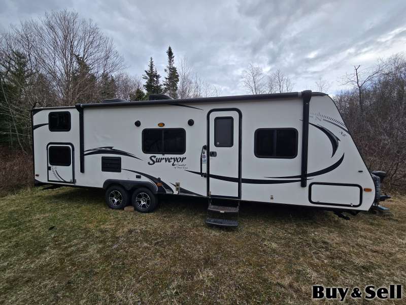 2014 Forest River Surveyor