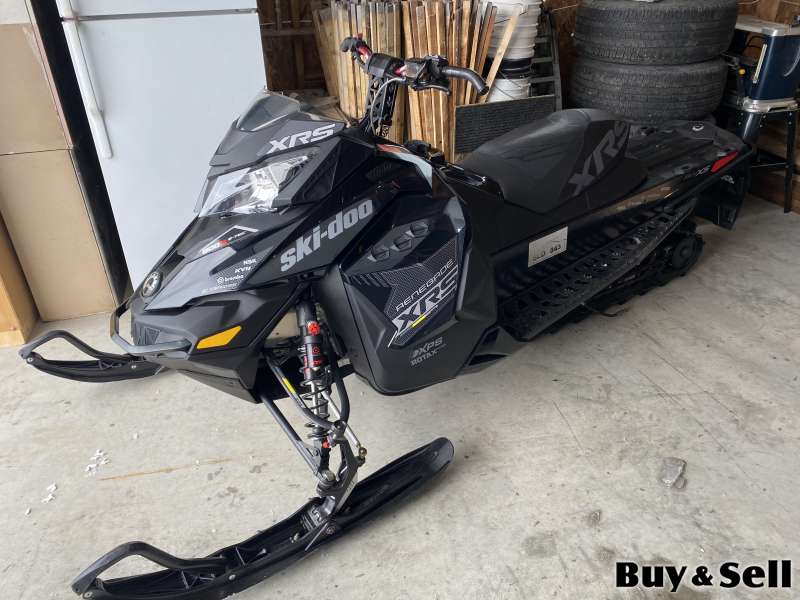 2016 Ski-doo Renegade XRS 800etec