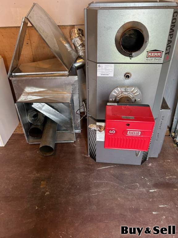 Used warm oil furnace-plus Riello motor
