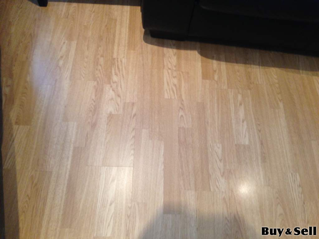 LAMINATE Flooring