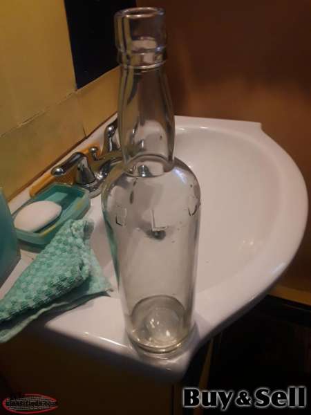 BLC Board of Liquor Control NL Bottle