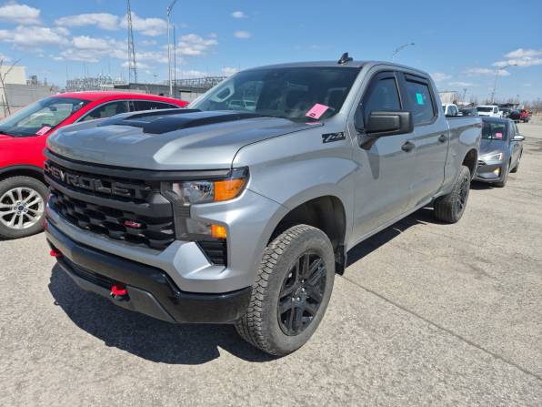 2024 CHEVROLET SILVERADO CUSTOM 5.3 28K 6.5 BED