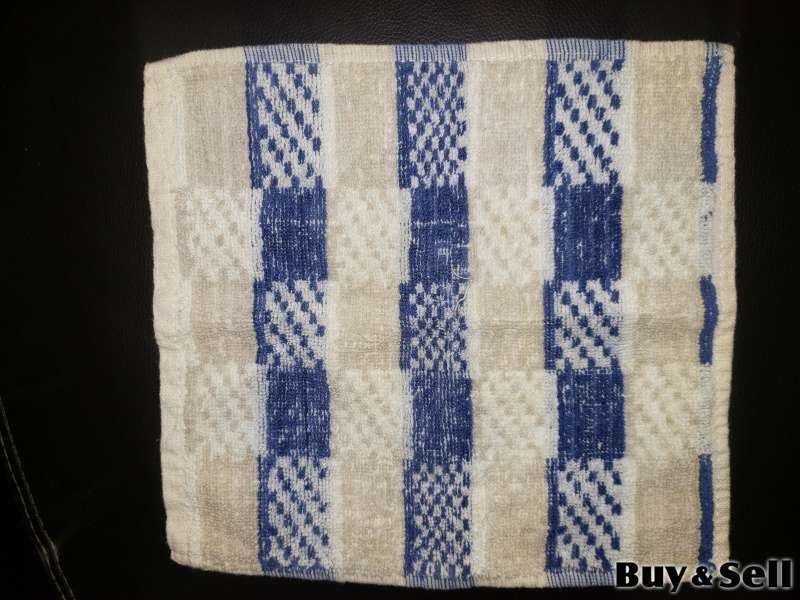 Facecloth 10 x 9 striped $1
