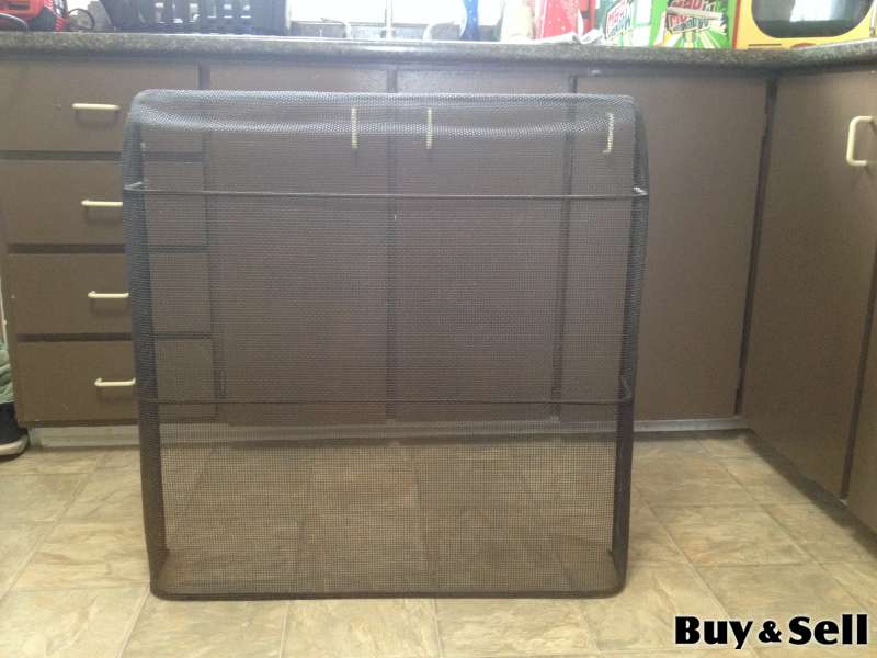 FIREPLACE SCREEN $40 FIRM!