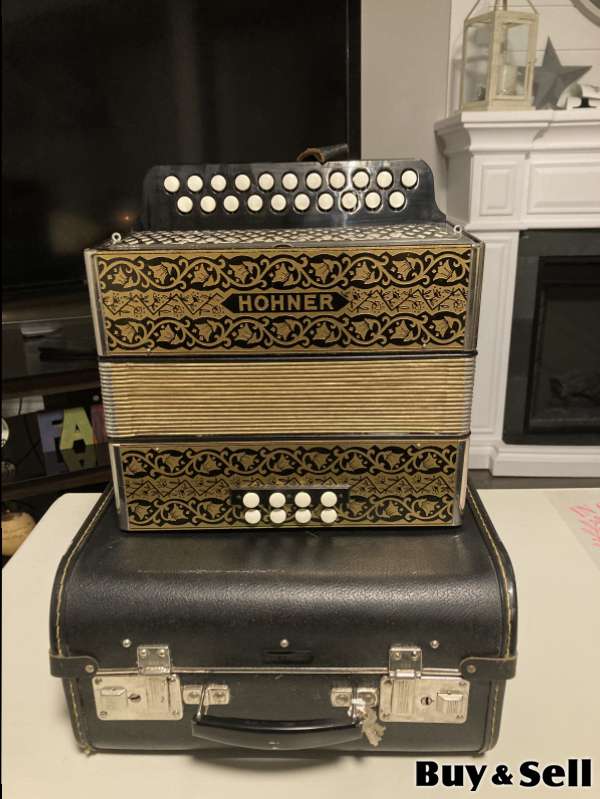 Hohner accordion