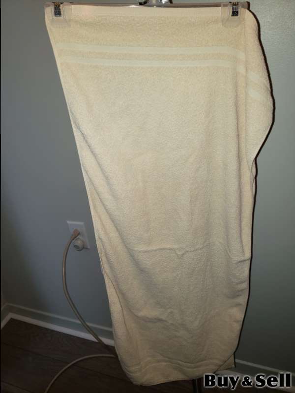 Hand towel 35 x 17 tan $3.50