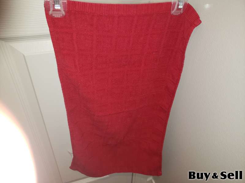 Hand towel dophes Ltd. 22 x 14 red $2.20