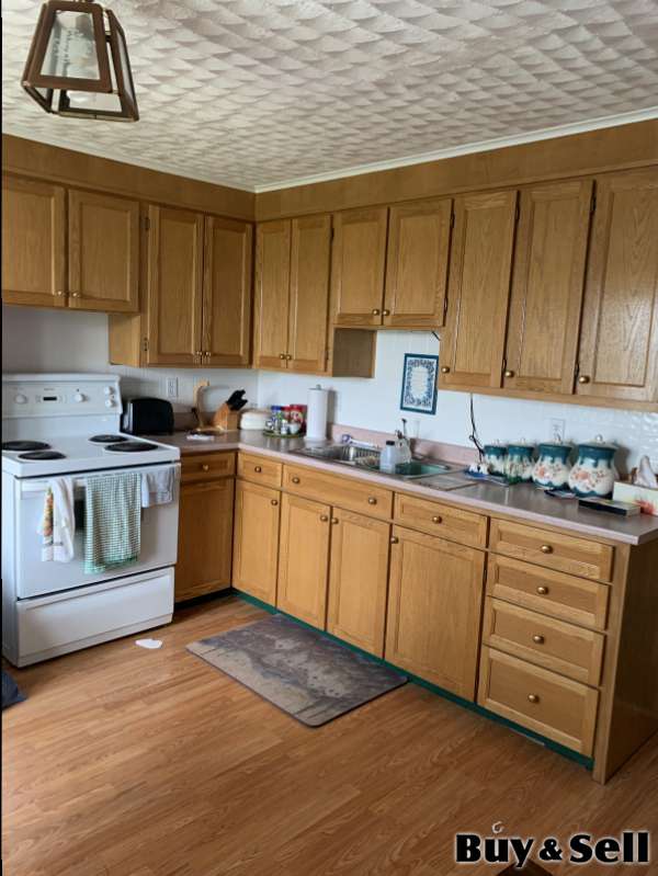 House for sale in Musgrave Hr., NL NL Buy Sell