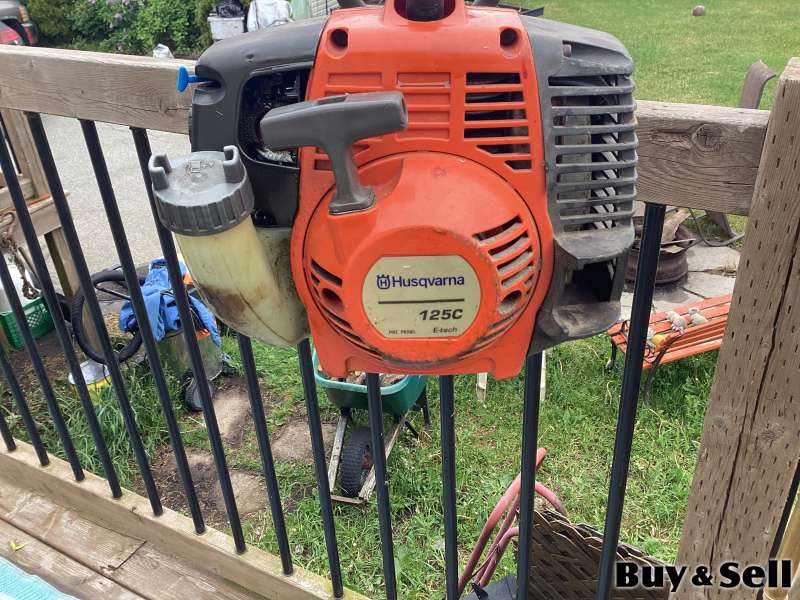 Husquavarna whipper snipper
