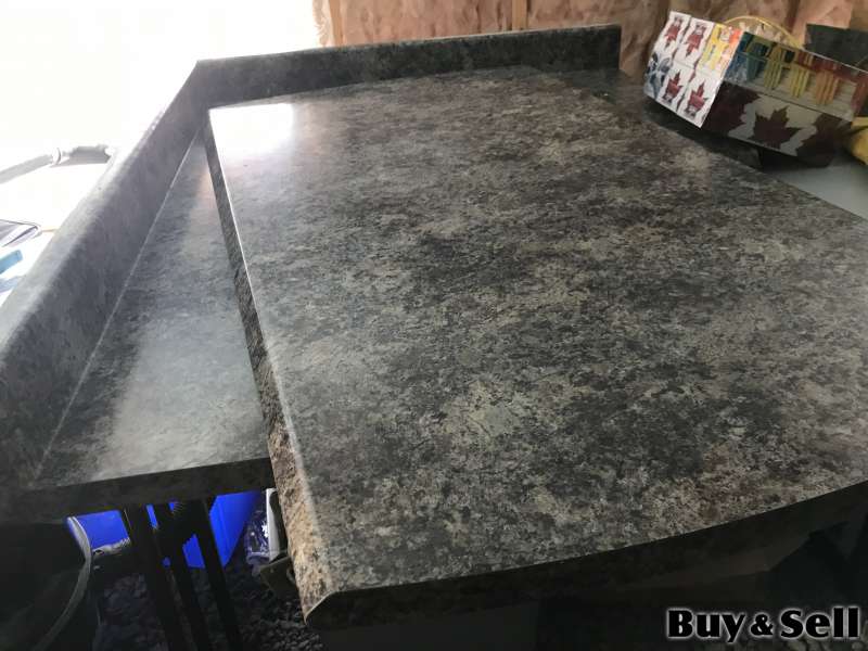 Laminate countertops 