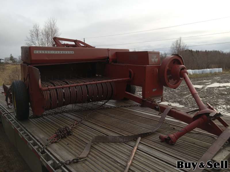 Massey Ferguson 12 Square Baler 