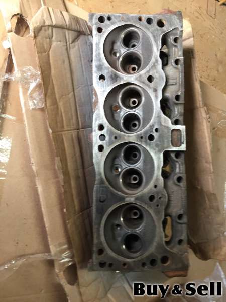 Mopar 318 cylinder heads - NL Buy Sell