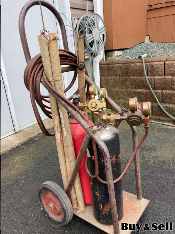Oxygen and Acetylene Welding and Cutting Set