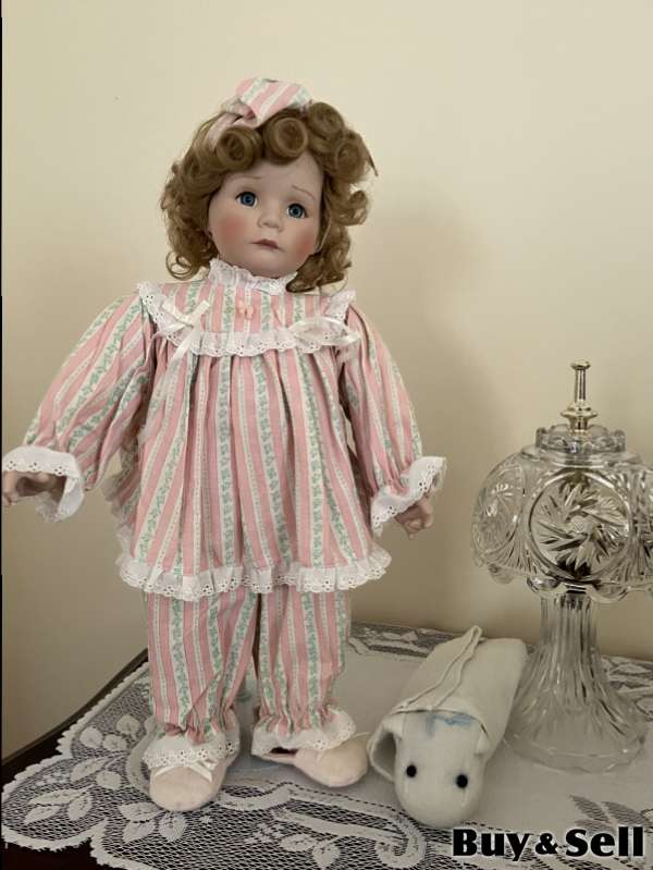 Porcelain Doll Jessica by Darby Mint