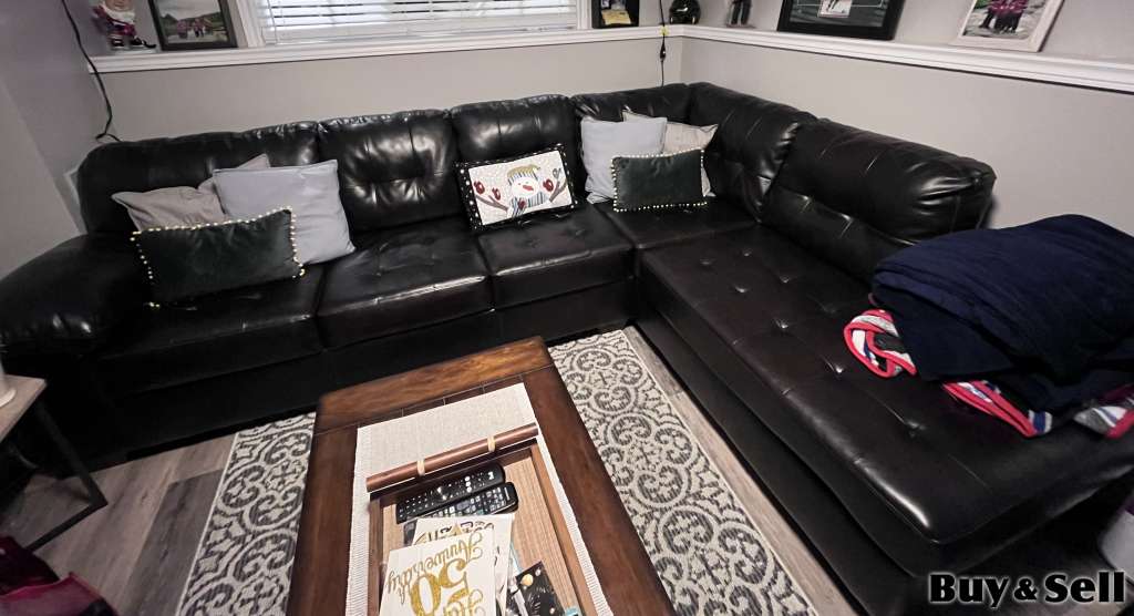 Sectional Couch 