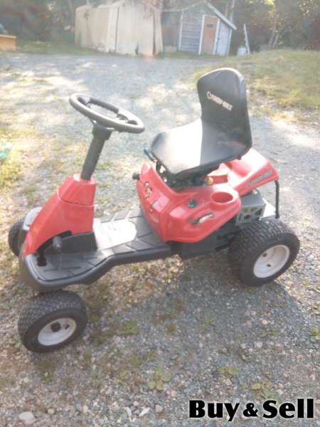 Troy-Bilt Ride-on 