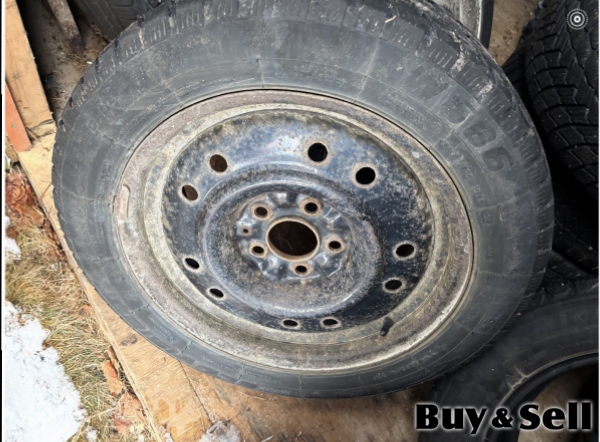 Winter tires on steel rim P205/55R16