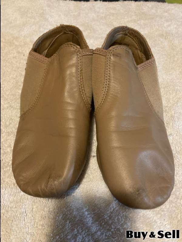 Womens Nude Capezio Dance Shoes