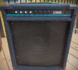 100 WATT BASS AMPLIFIER COMBO - Photo 1 of 3