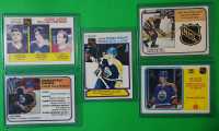 11 Wayne Gretzky hockey cards (1980 to 1983)