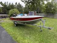 14&rsquo; Lund WC14 Deep Hull Aluminum Boat - Photo 2 of 5