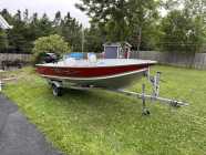 14&rsquo; Lund WC14 Deep Hull Aluminum Boat - Photo 3 of 5