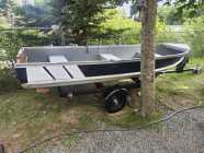 14ft aluminum boat and trailer 