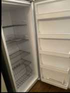16 cu ft Upright Freezer - Photo 2 of 4