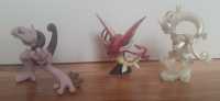 17 Pokemon TCG Figurines - Photo 5 of 6