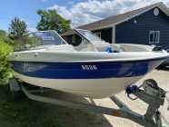 185 bayliner 3 ltr inboard - Photo 5 of 10