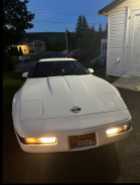 1994 Corvette Convertible  - Photo 5 of 6