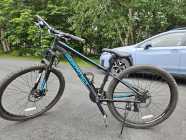 2 Diamondback mountain bikes - Photo 2 of 4