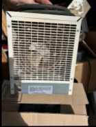 2 Small electric heaters  - Photo 3 of 4