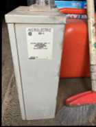 200 AMP METER SOCKET - Photo 1 of 3