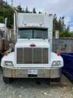 2003 Peterbilt - Photo 2 of 7