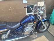 2003 Suzuki GZ250