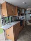 2004 Winnebago RV - Photo 6 of 8