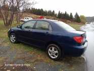 2005 Toyota Corolla 5 speed! 