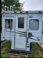 2006 Adventurer 76R - Photo 1 of 3