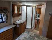 2006 Durango fifth wheel - Photo 4 of 10