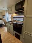 2008 R-Vision Trail-Cruiser TC26QBH - 27 Ft - Photo 3 of 10