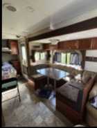 2009 Prowler Travel trailer - Photo 5 of 9