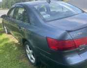 2009 Sonata sedan--Parts only - Photo 4 of 5