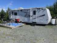 FOR SALE 2010 27RLS COUGAR LITE COUPLES TRAILER by - Photo 2 of 19