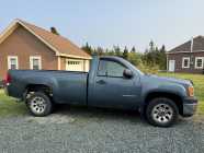 2010 GMC Sierra - Photo 2 of 4