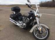 2010 Victory Kingpin touring 1650 cc - Photo 3 of 6