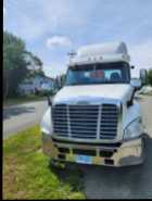 2011 Freightliner Cascadia 125 - Photo 1 of 5