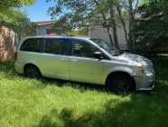 2012 Dodge Caravan for PARTS - Photo 1 of 2